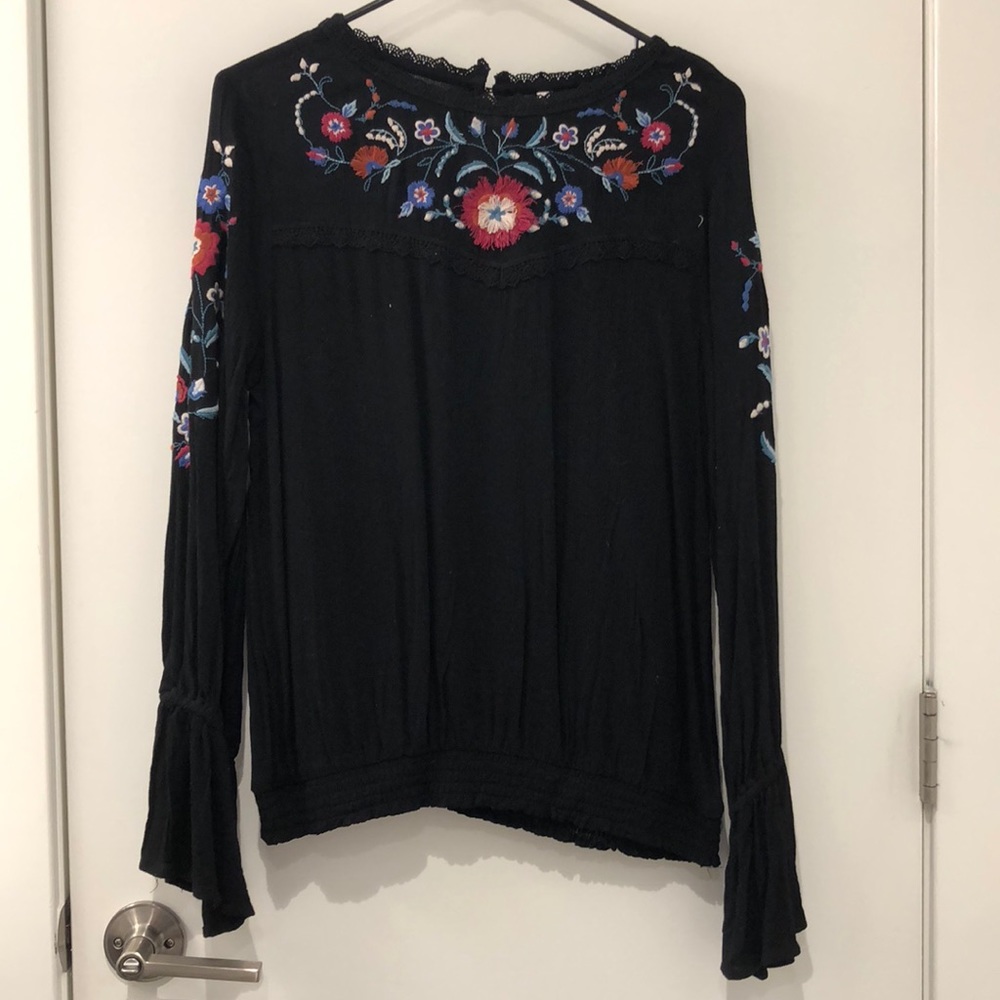 Bell sleeve black floral blouse